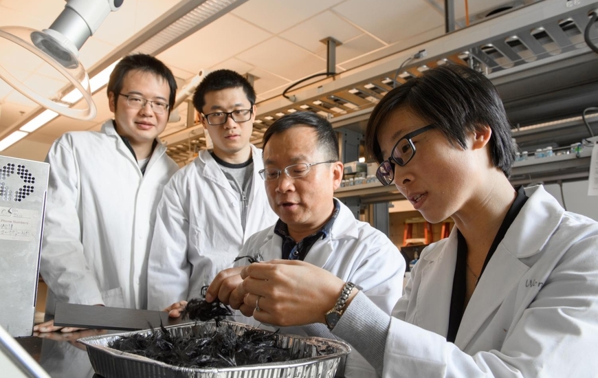 Jinwen Zhang and his team (ph. WSA)