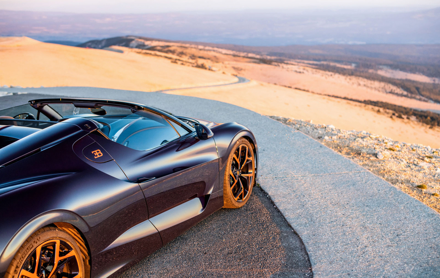BUGATTI W16 Mistral (ph. Bugatti)
