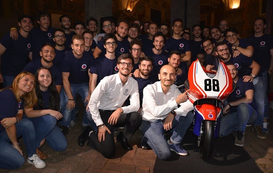 La presentazione della moto elettrica 
