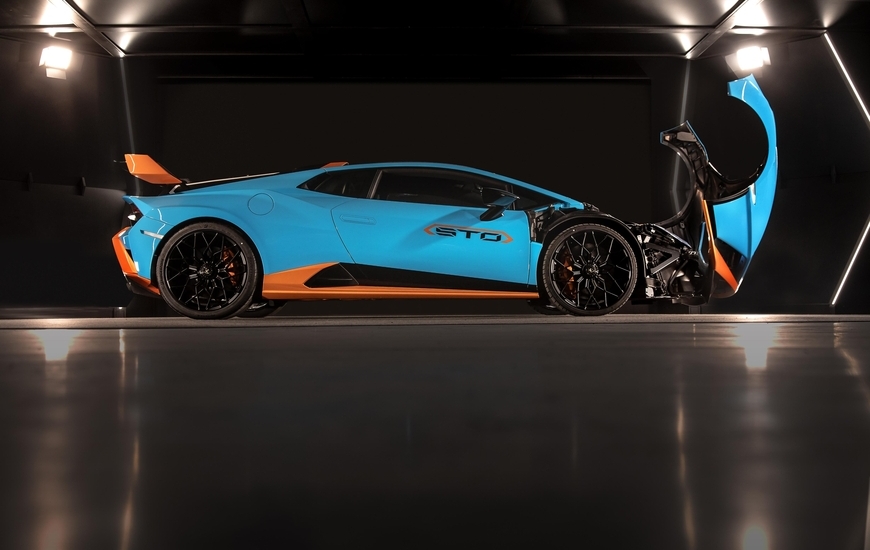 Il cofango, una soluzione made in Lamborghini