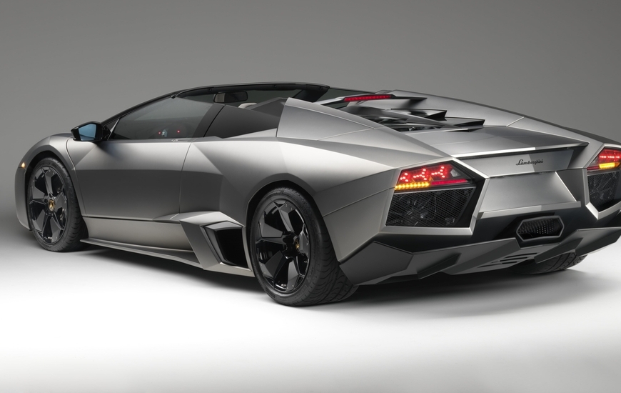 Reventon (ph. Automobili Lamborghini)