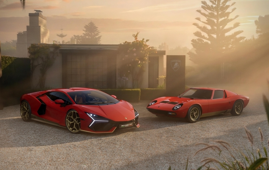Miura ieri e oggi (Ph. Automobili Lamborghini)