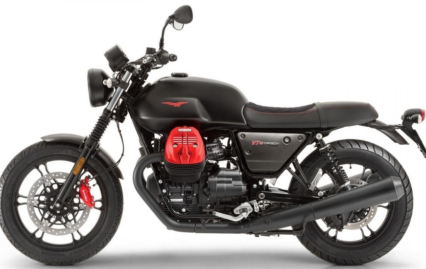 Moto Guzzi V7 III Carbon